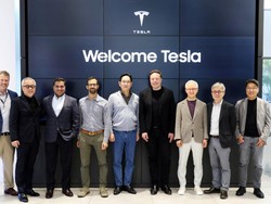 Elon Musk Bertemu Bos Samsung, Bahas Chip Mobil Otonom