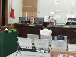 Dalih Eks Petinggi Wika Beton soal Kenal Pejabat MA