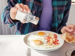 Kurangi Garam Dapur Belum Cukup Cegah Hipertensi, Harus Apa Baiknya?