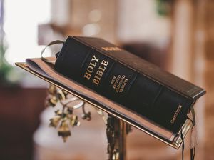 21+ Ayat Alkitab tentang Tahun Baru, Berkat dan Kasih Allah yang Besar 21+ Ayat Alkitab tentang Tahun Baru, Berkat dan Kasih Allah yang Besar