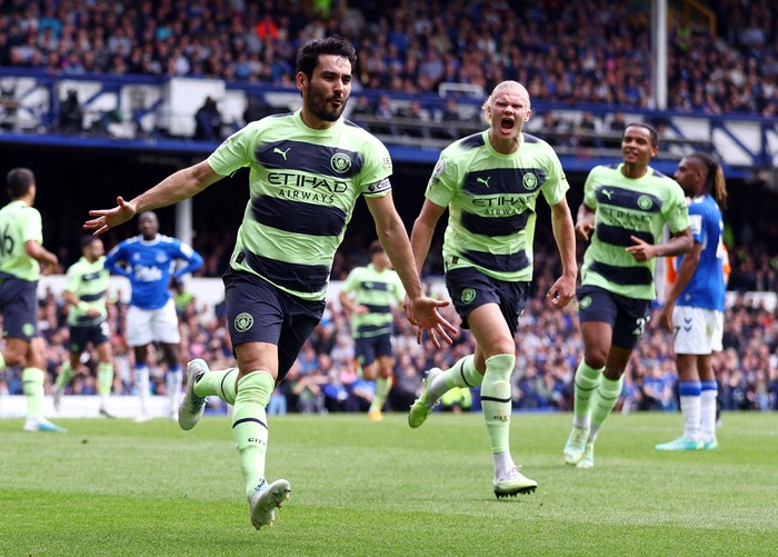 Soccer Football - Premier League - Everton v Manchester City - Goodison Park, Liverpool, Britain - May 14, 2023 Manchester Citys Ilkay Gundogan celebrates scoring their first goal REUTERS/Carl Recine EDITORIAL USE ONLY. No use with unauthorized audio, video, data, fixture lists, club/league logos or live services. Online in-match use limited to 75 images, no video emulation. No use in betting, games or single club /league/player publications.  Please contact your account representative for further details.     TPX IMAGES OF THE DAY