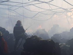 Pabrik Tekstil di Cimahi Hangus Dilalap Api