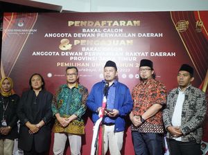 Ini Daftar Lengkap 18 Parpol dan 15 Calon DPD RI Jatim yang Daftar ke KPU Ini Daftar Lengkap 18 Parpol dan 15 Calon DPD RI Jatim yang Daftar ke KPU