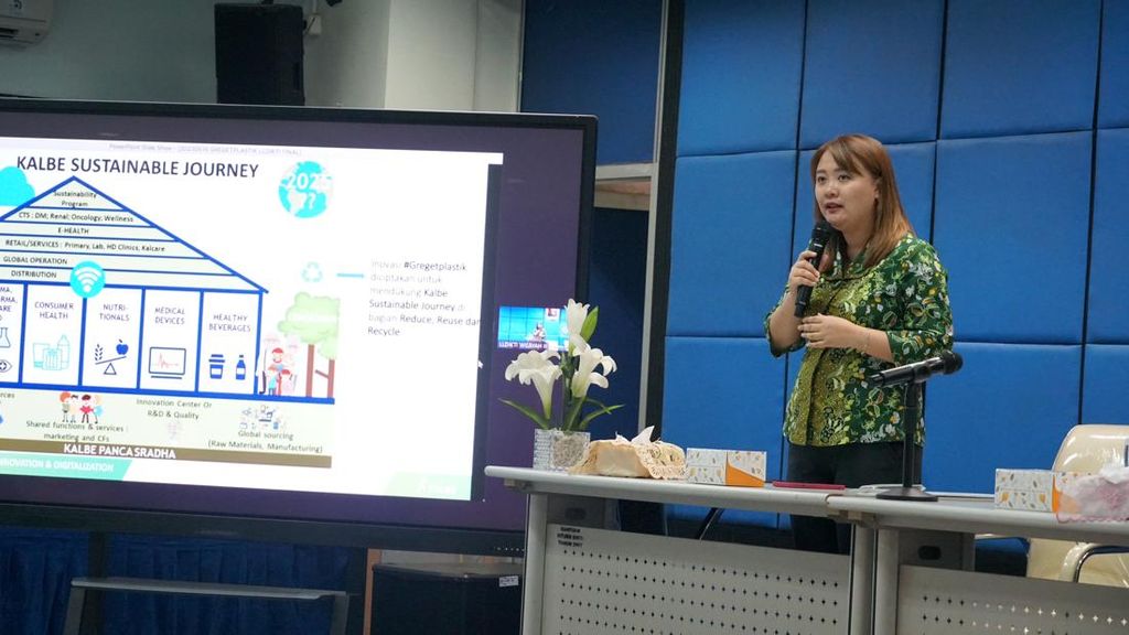 Kolaborasi Akademisi dan Dunia Industri Menjaga Kelestarian Bumi Kolaborasi Akademisi dan Dunia Industri Menjaga Kelestarian Bumi