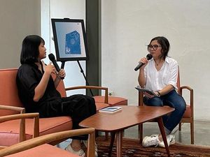 Merayakan Dualisme Ganjil Lala Bohang dalam Buku Terbaru Merayakan Dualisme Ganjil Lala Bohang dalam Buku Terbaru