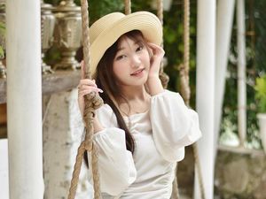 5 Potret Lele Rebus yang Ingin Punya Penampilan Seperti Winter aespa 5 Potret Lele Rebus yang Ingin Punya Penampilan Seperti Winter aespa