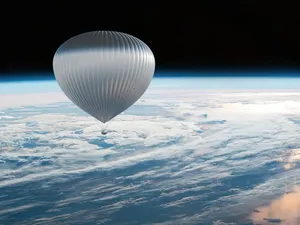 Mau Makan Makanan Mewah di Luar Angkasa? Bisa, Siapin Duit Rp 2 Miliar