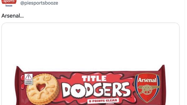 Meme Arsenal (Hampir) Pasti Gagal Juara Liga Inggris