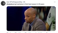 Padahal Arsenal menjalani musim terbaiknya dalam 20 tahun terakhir, eh malah gagal juara. (Foto: Twitter @TheFegusonWay)
