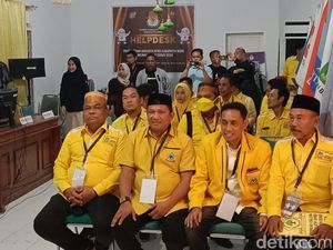 16 Parpol Daftar Bacaleg di KPU Bone, Partai Garuda dan Buruh Tak Ikut 16 Parpol Daftar Bacaleg di KPU Bone, Partai Garuda dan Buruh Tak Ikut