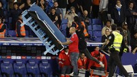 Tak ada pemain Barcelona yang terluka. Suporter Espanyol juga kemudian melampiaskan kekecewaan ke arah direksi klub akibat performa buruk tim kesayangan mereka. Espanyol terancam terdegradasi karena sedang berada di urutan 19 dengan 31 poin.