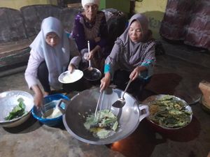 Kriuk! Enak Gurih Peyek Daun Kopi Khas Bengkulu