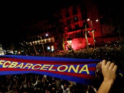 Luis Suarez Legenda Barcelona Meninggal