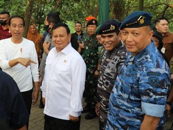 Jokowi Ditanya Menteri Nyapres: Tanya ke Pak Prabowo
