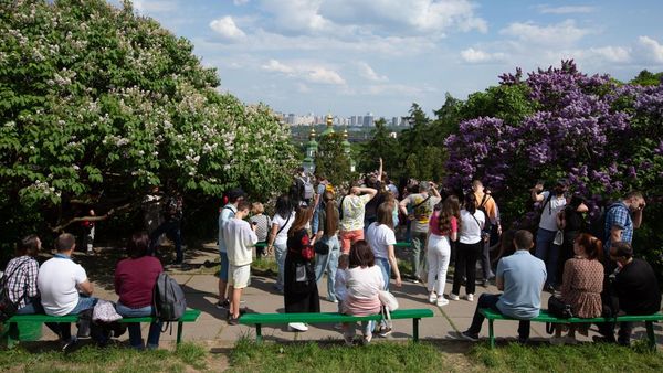 Segelintir Keindahan yang Tersisa di Kota Kyiv Ukraina