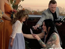 Heboh Atlet UFC Tuduh Istri Selingkuh dengan Sahabat Sejak Malam Pernikahan