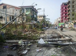 Topan Mocha Terjang Desa Rohingya, 41 Orang Tewas!