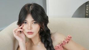 5 Potret Ester Liem yang Ingin Selalu Tampil Langsing