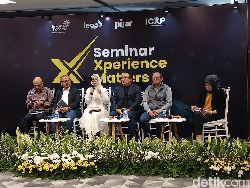 Polemik ChatGPT di Dunia Pendidikan: Ada Peran Manusia yang Tak Tergantikan AI