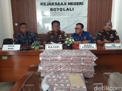 Kejari Boyolali Eksekusi Aset-Uang Rp 4,5 M dari Kasus TPPU Rokok Ilegal