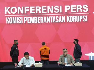 KPK Tahan Lagi 1 Eks Anggota DPRD Jambi Terkait Suap Ketok Palu RAPBD KPK Tahan Lagi 1 Eks Anggota DPRD Jambi Terkait Suap Ketok Palu RAPBD
