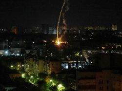 Ukraina Tembak Jatuh 8 Rudal Rusia yang Mengarah ke Kyiv