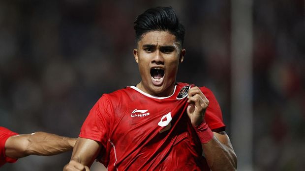 Southeast Asian Games - Football - Men's Final - Indonesia v Thailand - Olympic National Stadium, Phnom Penh, Cambodia - May 16, 2023 Indonesia's Muhammad Ramadhan Sananta celebrates scoring their second goal REUTERS/Chalinee Thirasupa