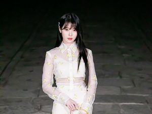 7 Adu Gaya Artis Korea di Gucci Cruise 2024, Ada IU Hingga Shin Min Ah 7 Adu Gaya Artis Korea di Gucci Cruise 2024, Ada IU Hingga Shin Min Ah