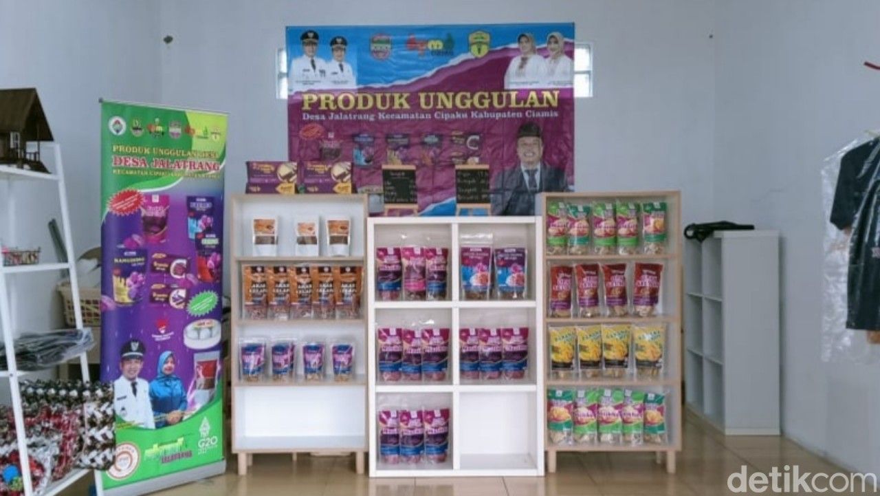 Camilan serba ungu di Ciamis.