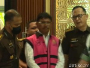 Menkominfo Ditahan, Ini Fakta Kasus BTS 4G yang Menjeratnya