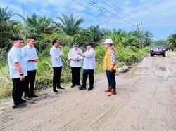 Jalan Rusak di Sumut Jadi Salah Satu Terparah di RI, Begini Kata Jokowi