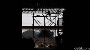 Melihat Progres Pembangunan Stasiun KCJB Halim