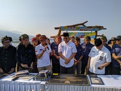Sandiaga Ingatkan Kereta Gantung Rinjani Jangan Rusak Hutan!