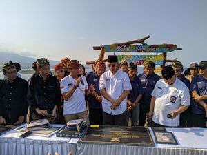 Sandiaga Ingatkan Kereta Gantung Rinjani Jangan Rusak Hutan! Sandiaga Ingatkan Kereta Gantung Rinjani Jangan Rusak Hutan!