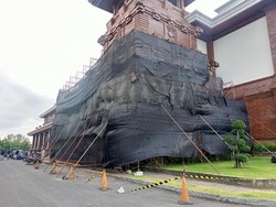 Ornamen Balai Budaya di Puspem Badung Ambrol, Perbaikan Pekan Depan