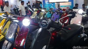 Deretan Mobil-Motor Listrik Mejeng di PEVS 2023