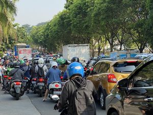 Penampakan Kemacetan di TB Simatupang Arah Ragunan Pagi Ini