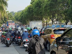 Penampakan Kemacetan di TB Simatupang Arah Ragunan Pagi Ini