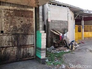 Masriah Penyiram Tinja Berulah Lagi, Ancam Tutup Jalan Akses Rumah Wiwik