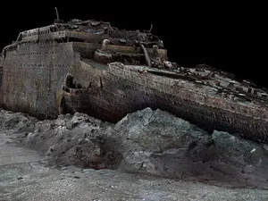 Wujud Utuh Bangkai Kapal Titanic di Dasar Laut Terungkap, Ini Penampakannya Wujud Utuh Bangkai Kapal Titanic di Dasar Laut Terungkap, Ini Penampakannya