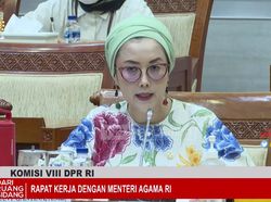 Dapat Tambahan Kuota Haji 8 Ribu, DPR Minta Diberikan pada Pendamping Lansia