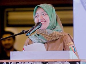 Tatap Senayan, Wagub Lampung Serahkan Surat Pengunduran Diri Tatap Senayan, Wagub Lampung Serahkan Surat Pengunduran Diri