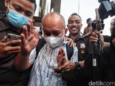 Walkot Pangkalpinang Bungkam Usai 5 Jam Diklarifikasi KPK soal Harta