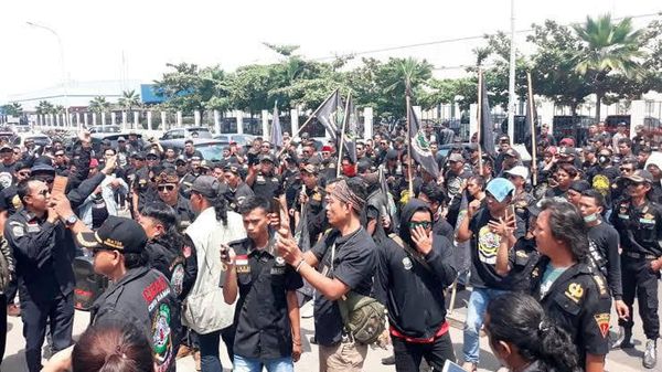 Kala Ormas Bekasi Tolak Perpanjangan Pj Bupati, Ada Apa?