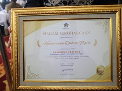 Raih Kinerja Anggaran Terbaik, Mendagri Apresiasi Kerja Keras Jajaran