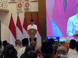 Pesan Heru Budi ke PGRI: Tingkatkan Kualitas Pendidikan, Siswa Jangan Tawuran