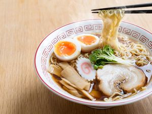5 Varian Ramen Populer, Toripaitan hingga Shoyu 5 Varian Ramen Populer, Toripaitan hingga Shoyu