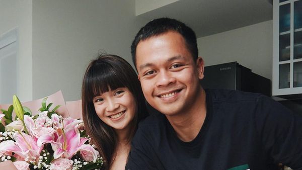 Cie... Drummer NOAH, Rio Alief Go Public dengan Vinessa Inez