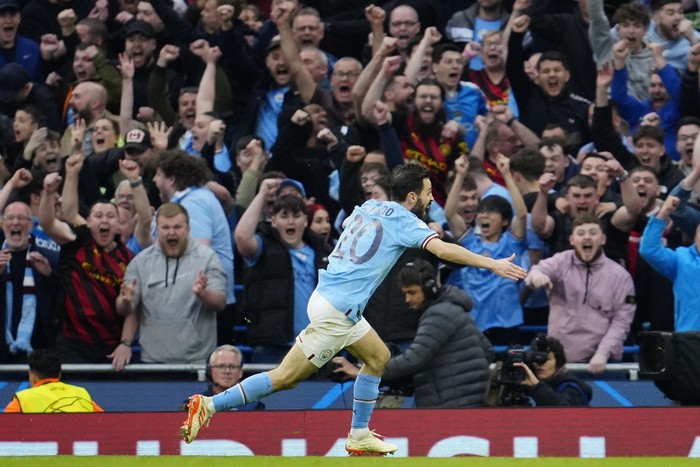 Taklukkan Madrid, Man City ke Final Liga Champions Manchester City berhasil mengalahkan Real Madrid 4-0 di leg kedua semifinal Liga Champions, Kamis (18/5/2023) dini hari WIB. The Citizens melaju ke final dengan agregat 5-1.