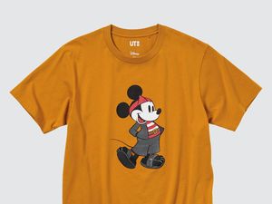 Uniqlo 10 Tahun di Indonesia, Rilis Koleksi Mickey Mouse Berbaju Daerah